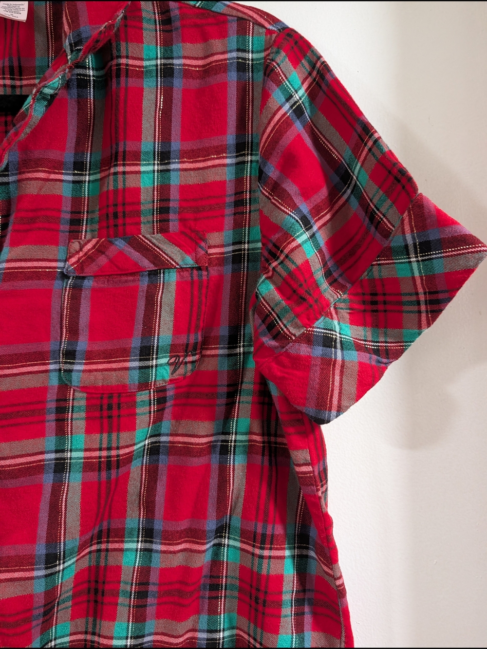 Victoria's Secret Red Plaid Short Pajama Set - Picture 3 of 14